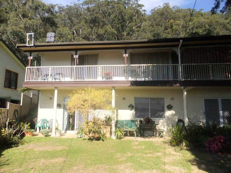 1 Bayview Crescent, Blackwall NSW 2256