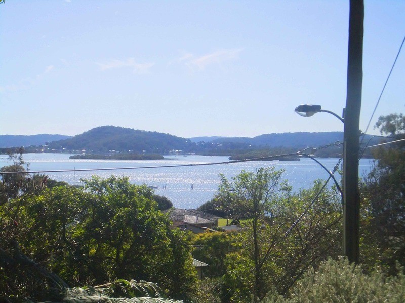 1 Bayview Crescent, Blackwall NSW 2256