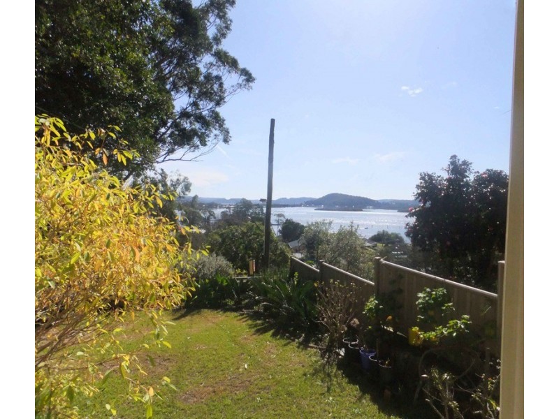 1 Bayview Crescent, Blackwall NSW 2256