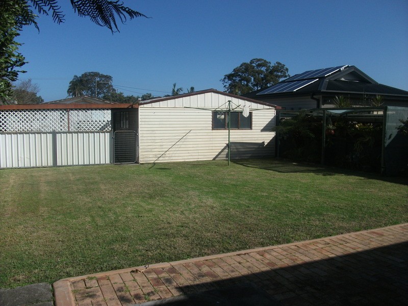 30 Albion Street, Umina Beach NSW 2257