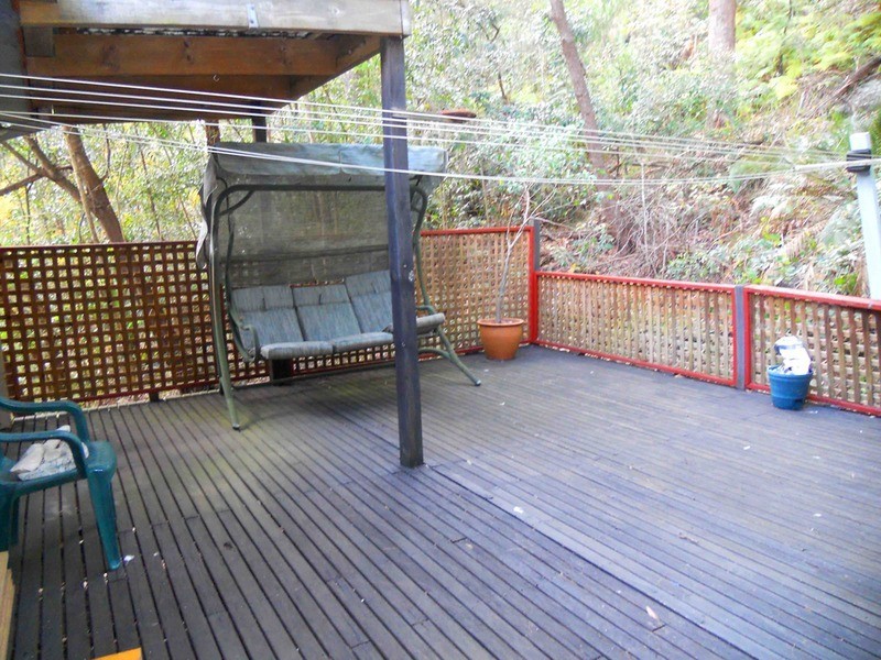 17 Daley Avenue, Daleys Point NSW 2257