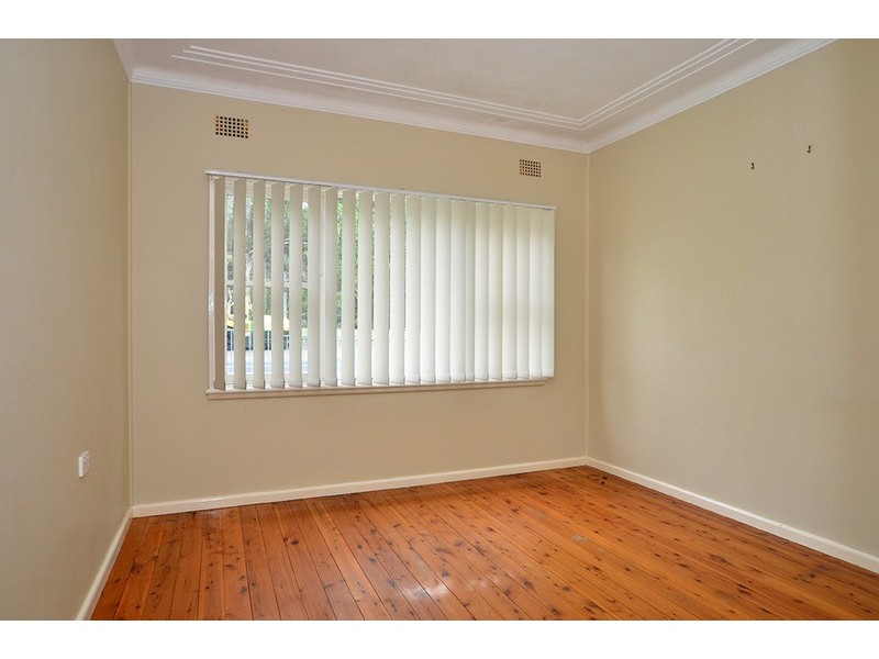 6 Picnic  Parade, Ettalong Beach NSW 2257