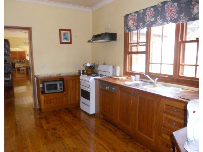 2 Coolabah Street, Ettalong Beach NSW 2257