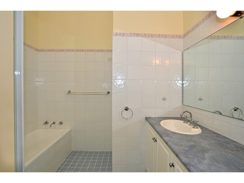 60 Helmsman  Boulevard, St Huberts Island NSW 2257
