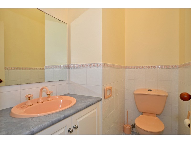 60 Helmsman  Boulevard, St Huberts Island NSW 2257