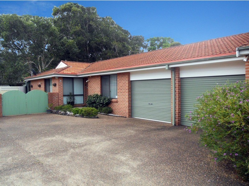 2/7 Honeysuckle Street, Umina Beach NSW 2257