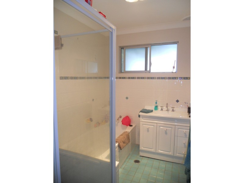 21 Welcome Street, Woy Woy NSW 2256