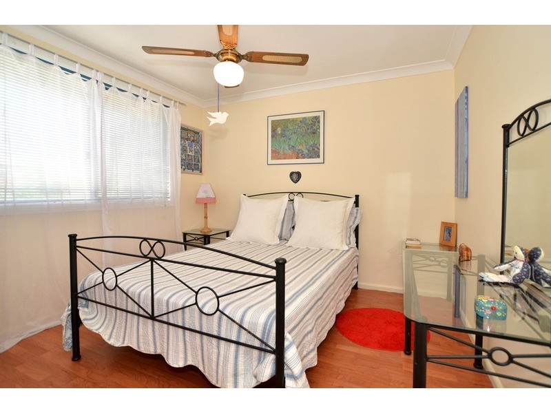 20 Fisher Road, Point Clare NSW 2250