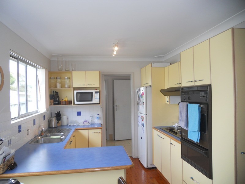 21 Welcome Street, Woy Woy NSW 2256