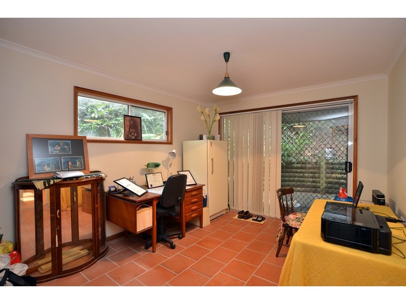 15 Daley Avenue, Daleys Point NSW 2257