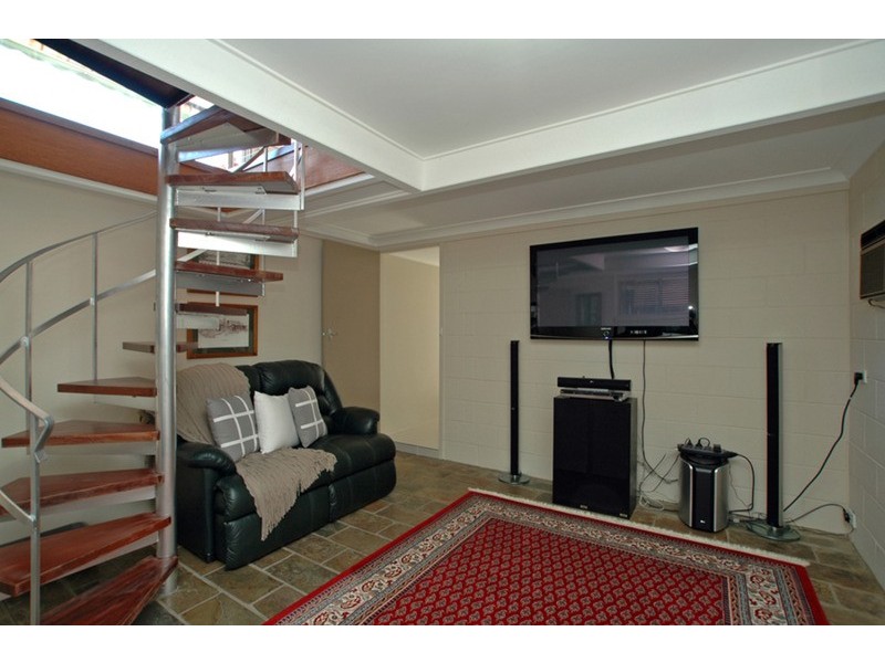 6A Koonora Avenue, Blackwall NSW 2256