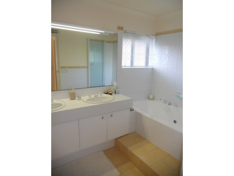 2/31 Empire Bay Drive, Daleys Point NSW 2257