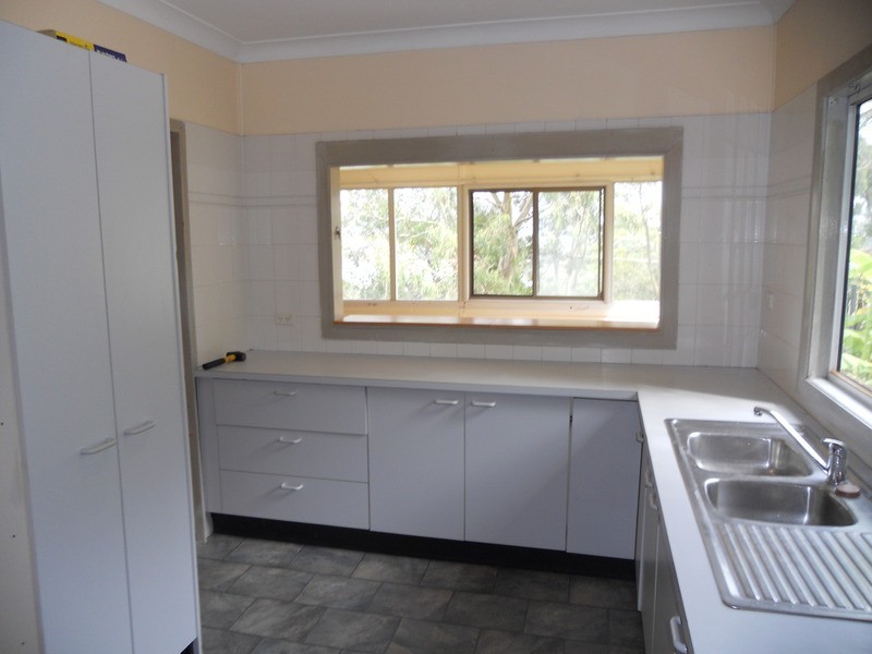 37 Daley Avenue, Daleys Point NSW 2257