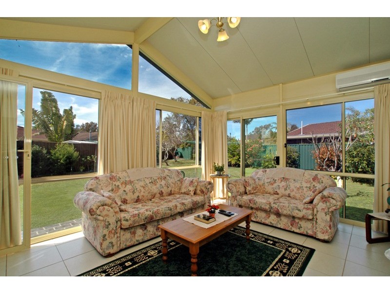 38 Beachfront Parade, St Huberts Island NSW 2257