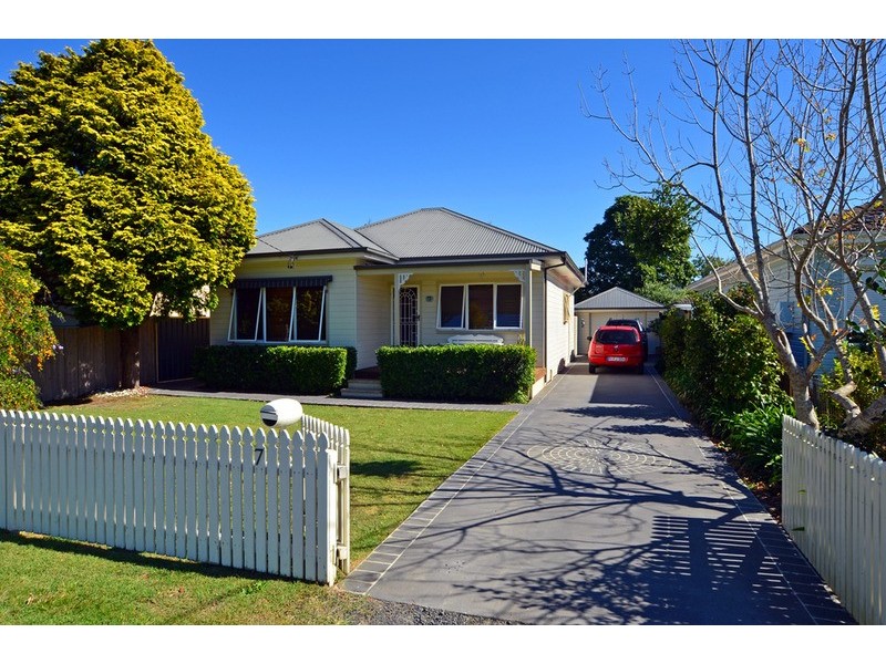 7 Colo Road, Woy Woy NSW 2256