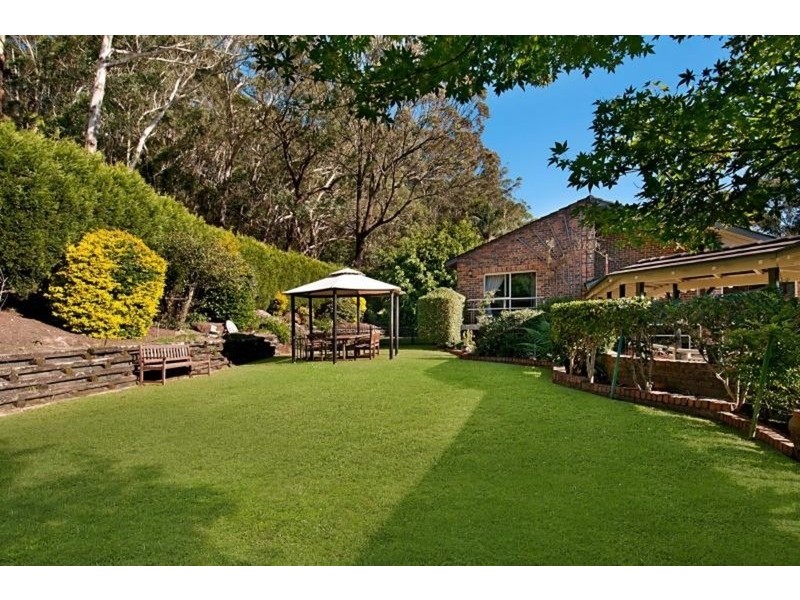 35 Daley Avenue, Daleys Point NSW 2257