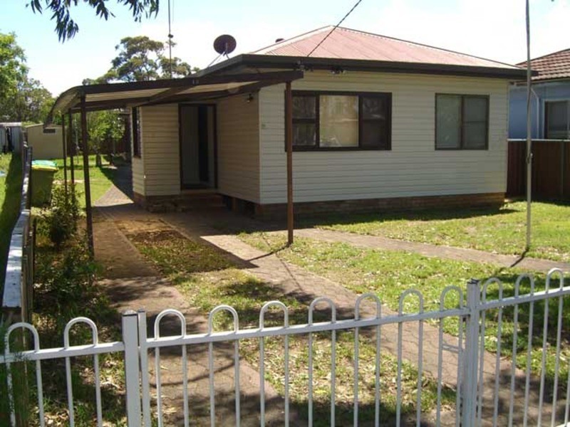 13 Nelson Street, Umina Beach NSW 2257
