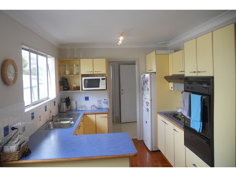 21 Welcome Street, Woy Woy NSW 2256