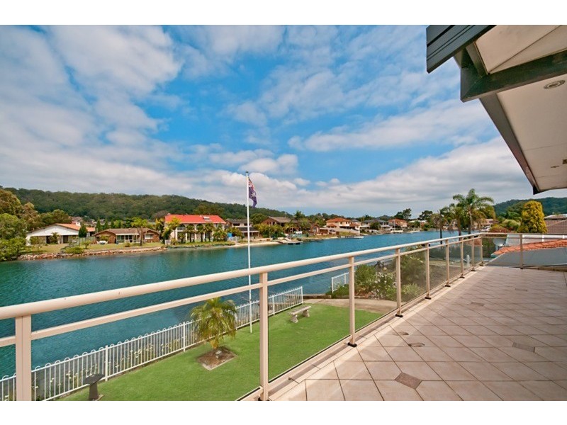 29 Nautilus Crescent, St Huberts Island NSW 2257