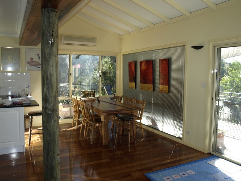 8 Timpertop Drive, Umina Beach NSW 2257