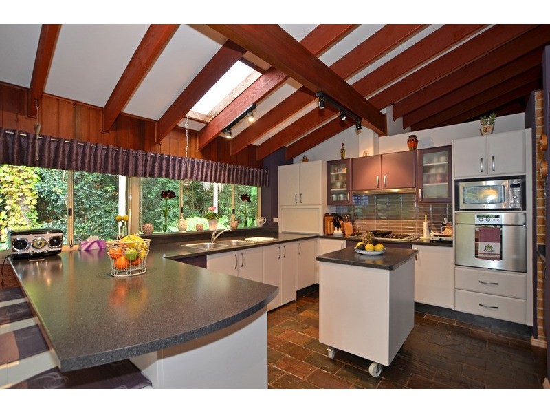 11 Childs Close, Green Point NSW 2251