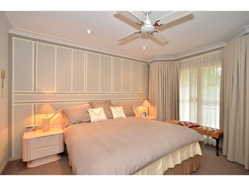11 Childs Close, Green Point NSW 2251
