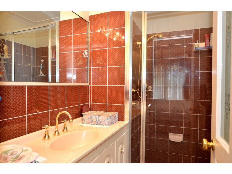 11 Childs Close, Green Point NSW 2251