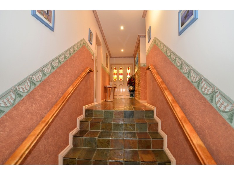 11 Childs Close, Green Point NSW 2251