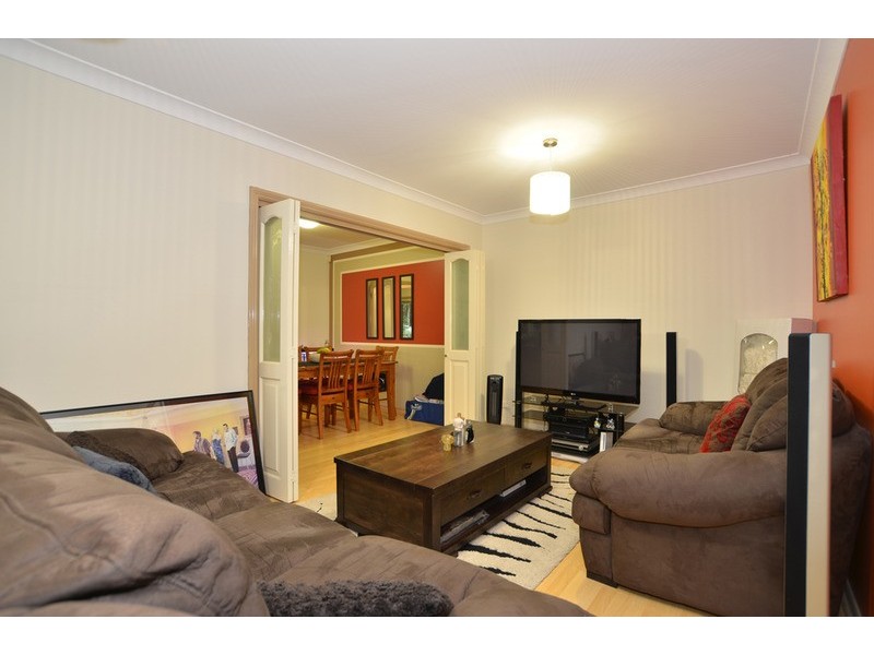 11 Childs Close, Green Point NSW 2251