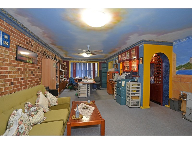 11 Childs Close, Green Point NSW 2251