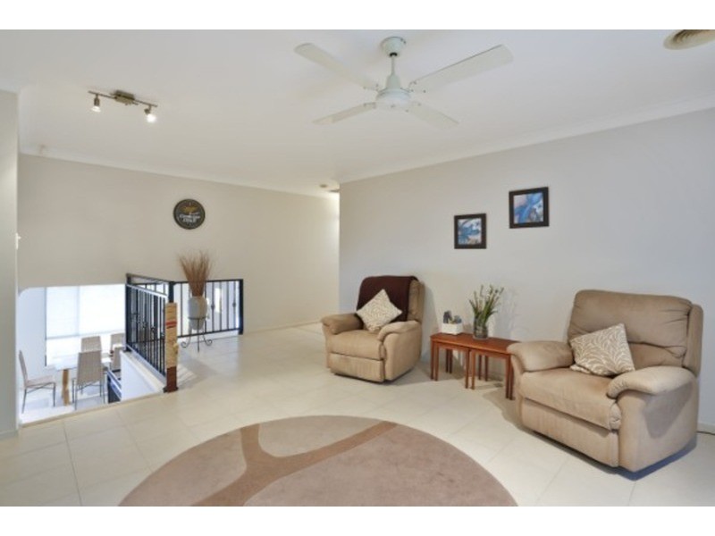 63 Yugari Crescent, Daleys Point NSW 2257