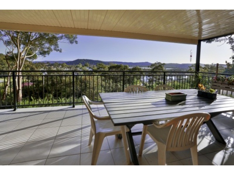 63 Yugari Crescent, Daleys Point NSW 2257