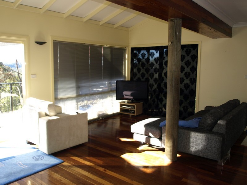 8 Timbertop  Drive, Umina Beach NSW 2257