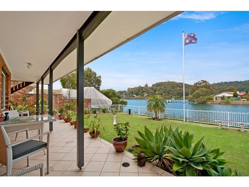 29 Nautilus Crescent, St Huberts Island NSW 2257