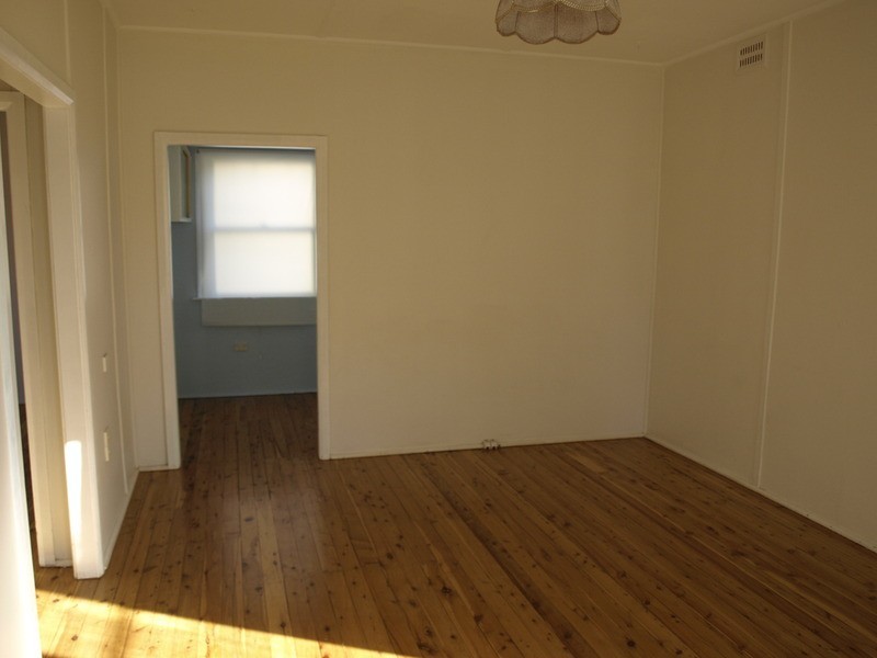 4 Osborne Avenue, Umina Beach NSW 2257