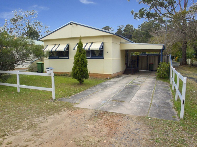 1 Korina  Road, Umina Beach NSW 2257