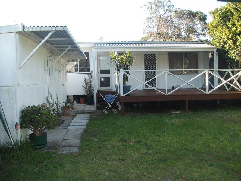 64 Birdwood Avenue, Umina Beach NSW 2257