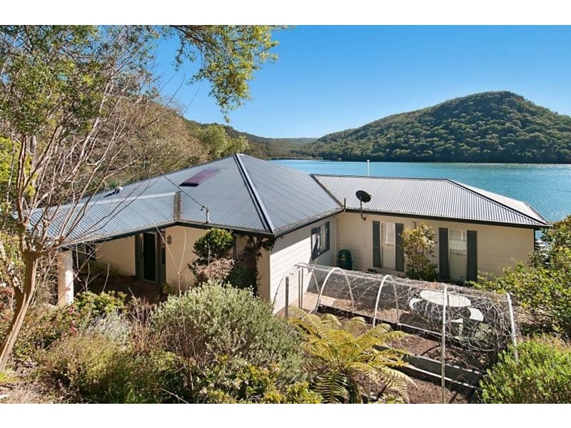 121-123 Taylor  Street, Woy Woy Bay NSW 2256