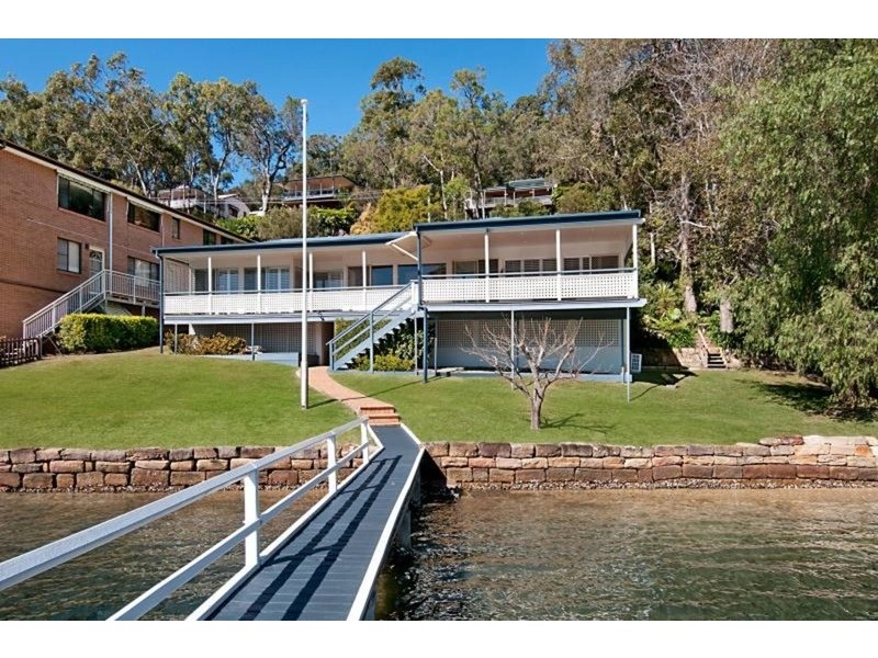 121-123 Taylor  Street, Woy Woy Bay NSW 2256