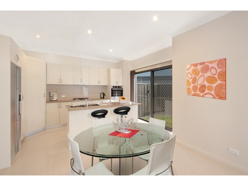 2/163 Booker Bay Road, Booker Bay NSW 2257
