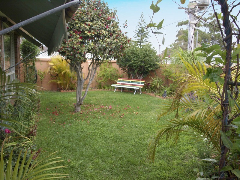 2/128 Trafalgar  Avenue, Umina Beach NSW 2257