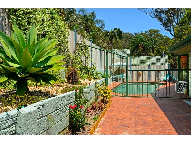 11A Bay View Crescent, Blackwall NSW 2256