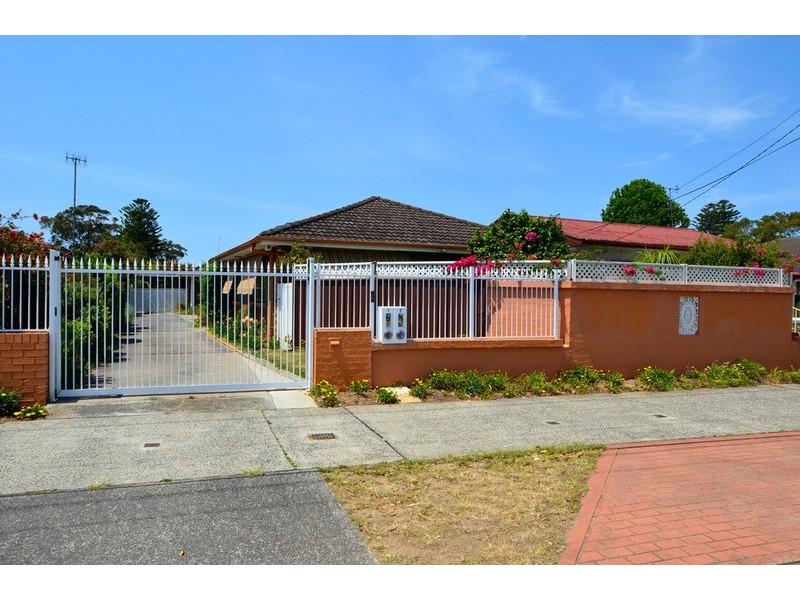 1/128 Trafalgar  Avenue, Umina Beach NSW 2257