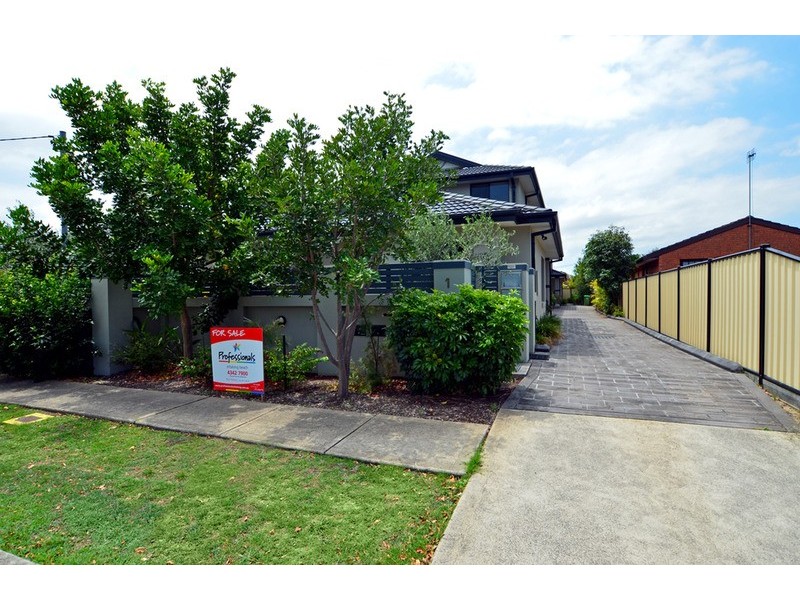 1/1 Warrah  Street, Ettalong Beach NSW 2257