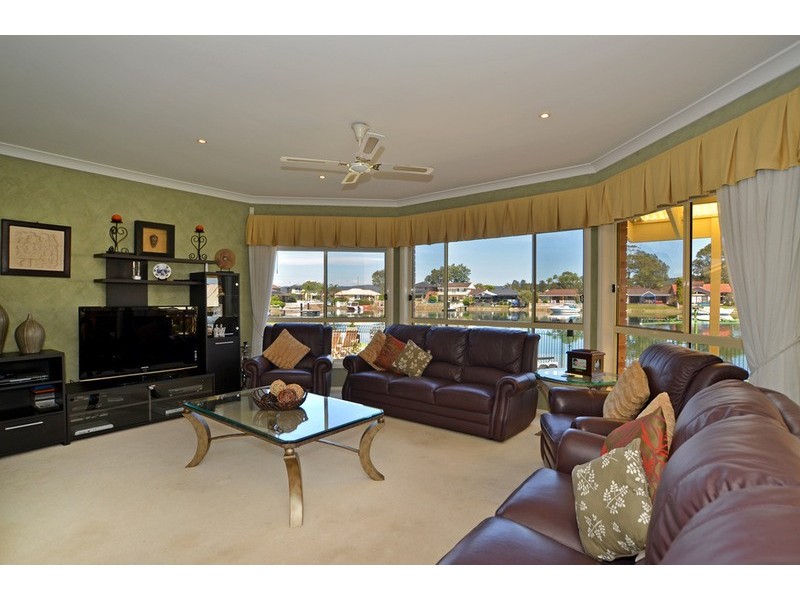 20 Marina View Parade, St Huberts Island NSW 2257