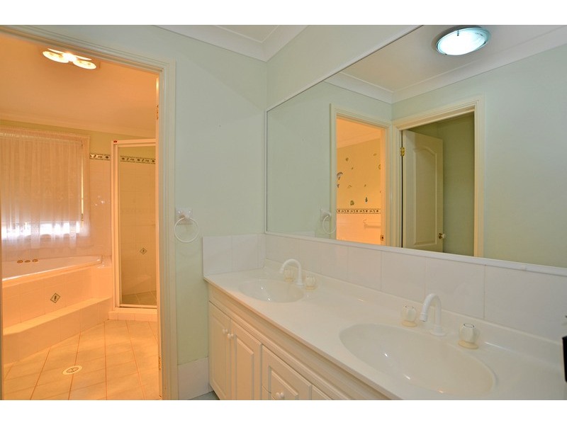 20 Marina View Parade, St Huberts Island NSW 2257