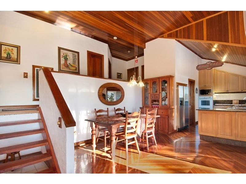 35 Daley Avenue, Daleys Point NSW 2257