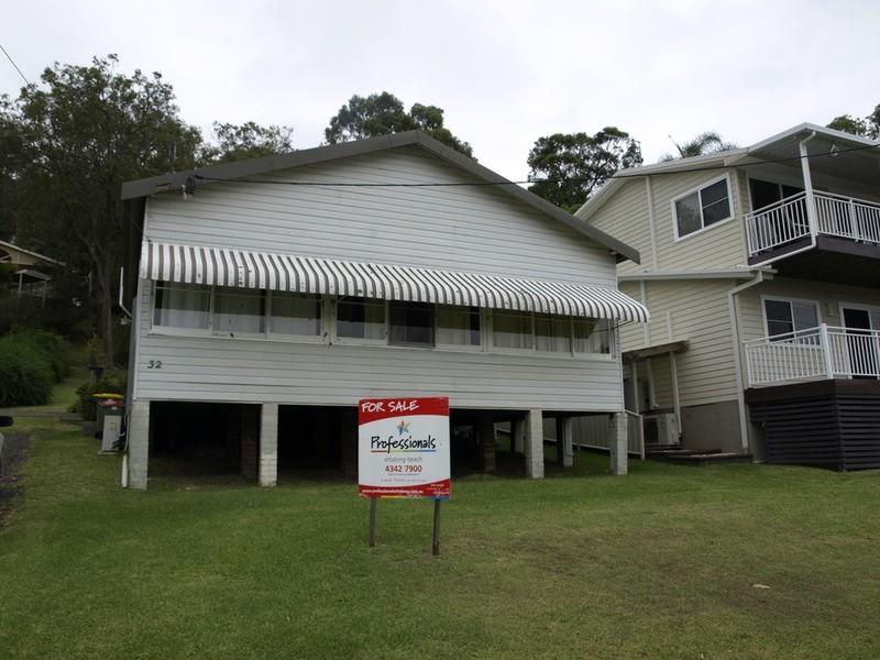 32 Taylor Street, Woy Woy Bay NSW 2256