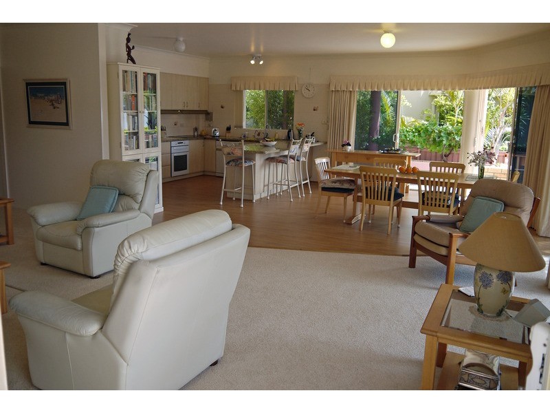 2/106 The Esplanade, Ettalong Beach NSW 2257