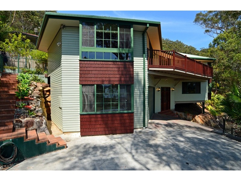 11A Bay View Crescent, Blackwall NSW 2256